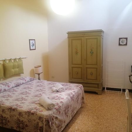 Casa di Osio Bed & Breakfast Siena Bagian luar foto