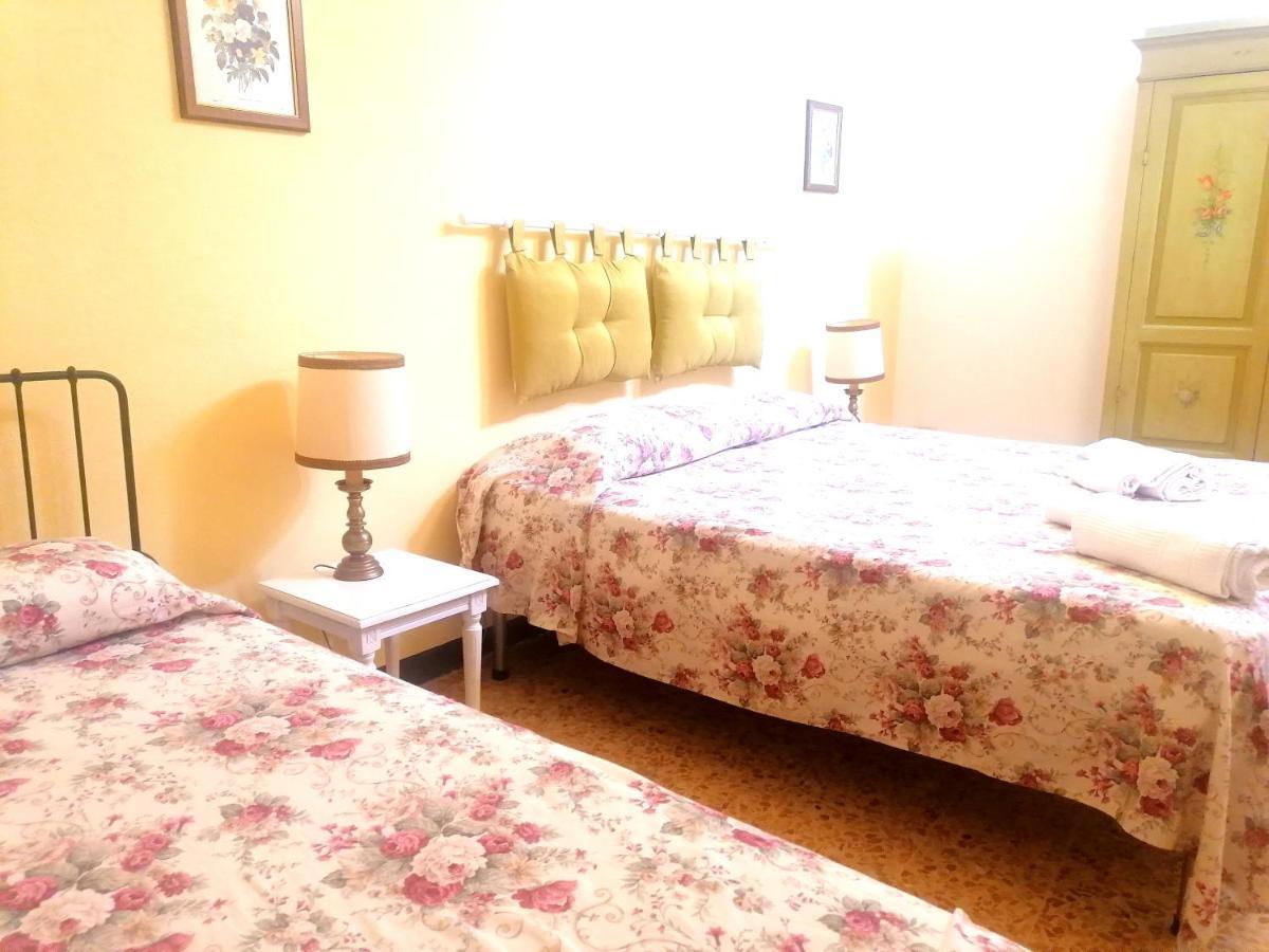 Casa di Osio Bed & Breakfast Siena Bagian luar foto