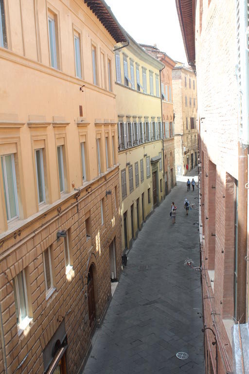 Casa di Osio Bed & Breakfast Siena Bagian luar foto