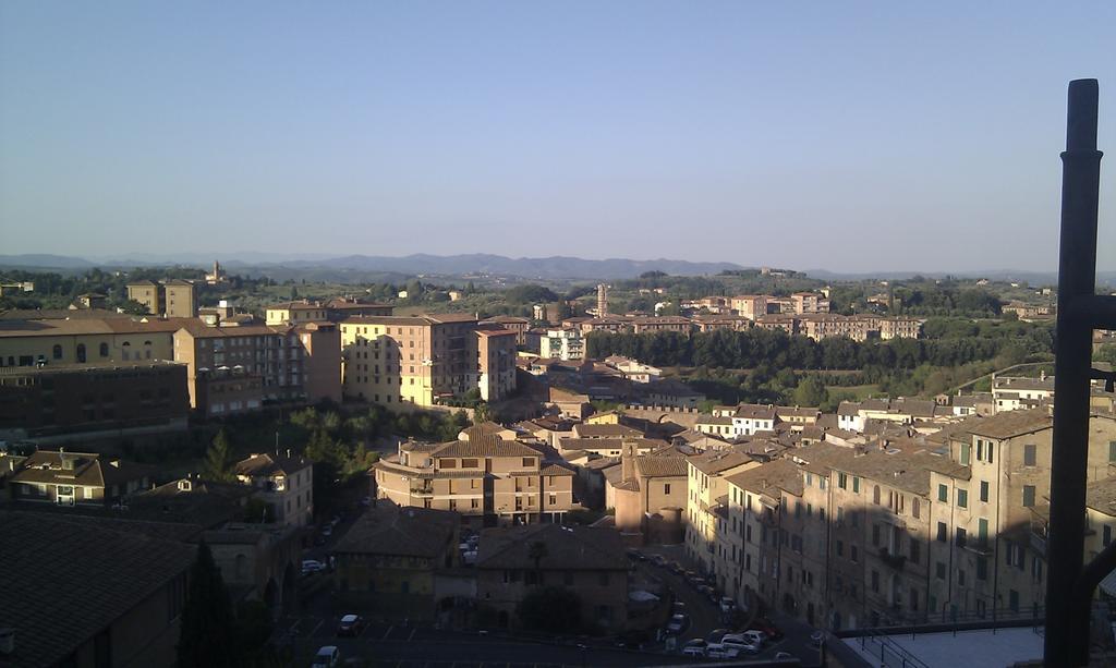 Casa di Osio Bed & Breakfast Siena Bagian luar foto